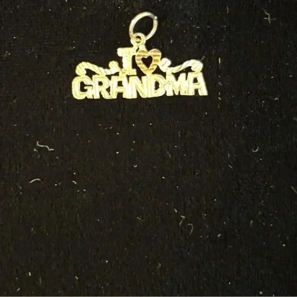 14k gold PP7 grandma pendant - Picture 2 of 4